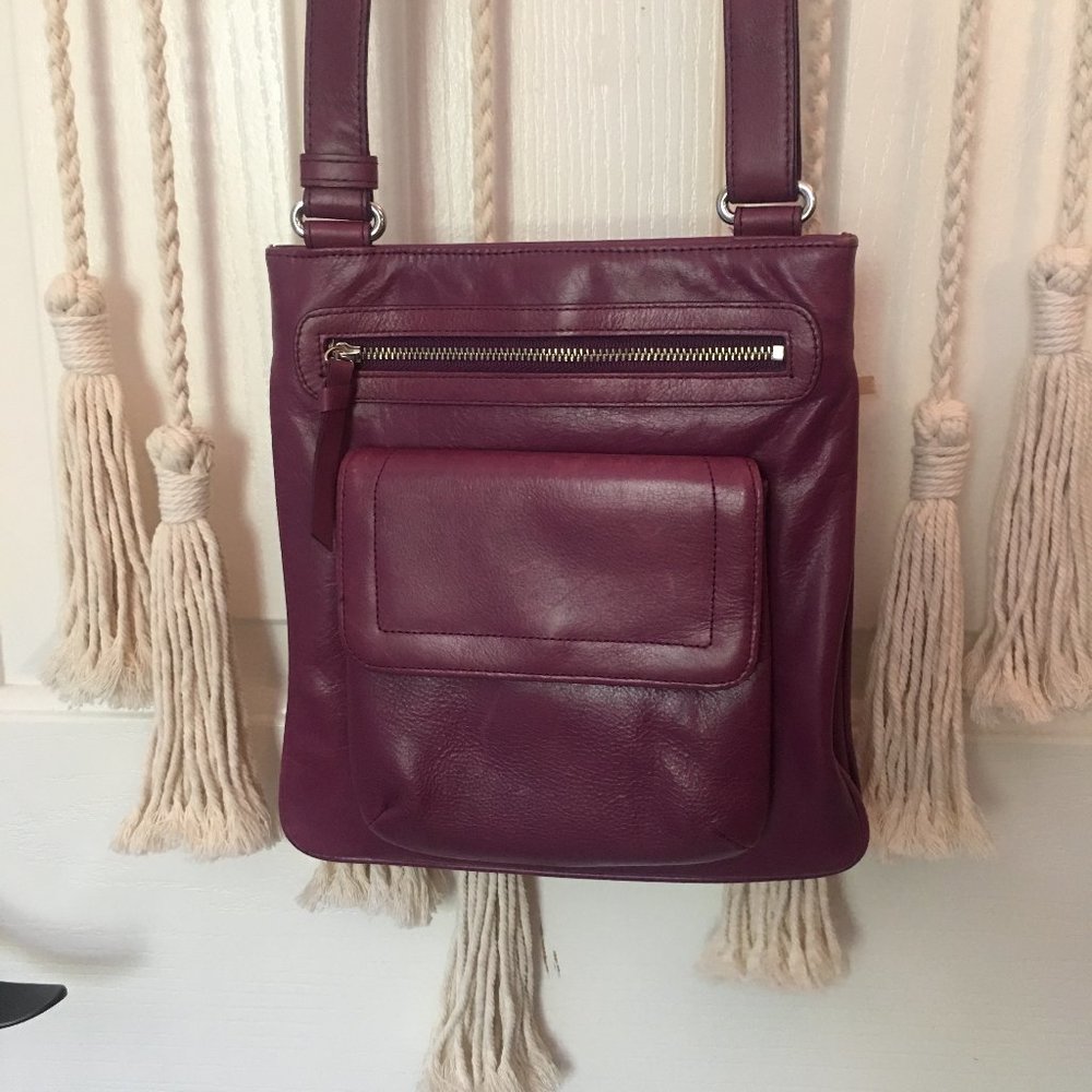 Gorgeous Plum Purple Genuine Leather Nordstrom Crossbody Handbag